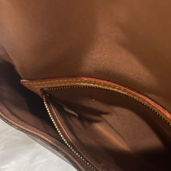 Louis Vuitton Monogram Mini Looping Bag - Picture 8 of 11